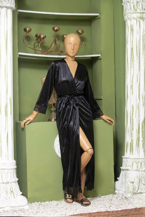Elegant Luxury Silk Night Gown with Delicate Lace Trim - Comfortable Sleepwear for Women Free Size - Sku : R-016 - Image 2