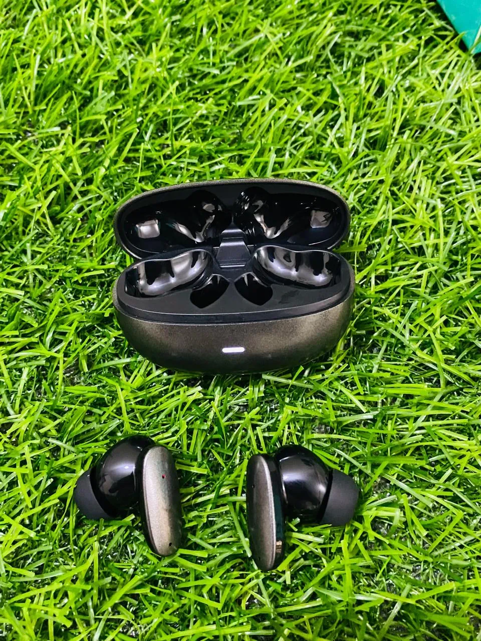 InTouch INT-W03 Wireless Bluetooth Earbuds – ANC + ENC, Long Battery Life, High-Quality Sound, Perfect for PUBG Gaming - Image 3