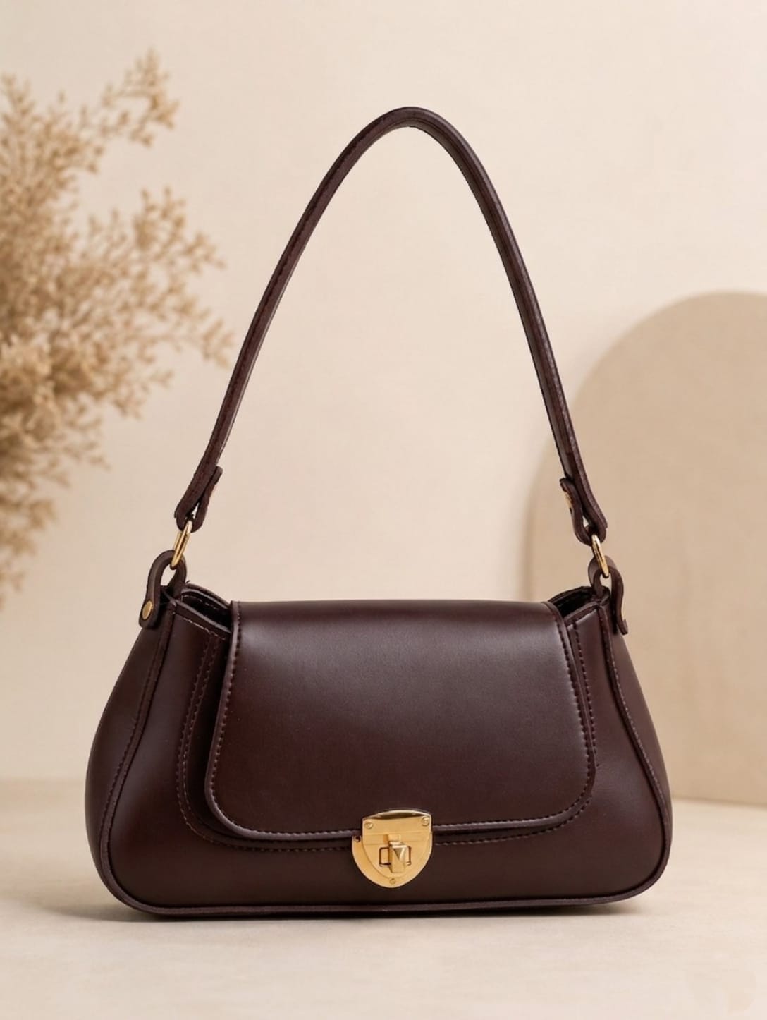 Classic Flap Shoulder Purse for Women – Premium Leather Look Handbag - Image 3