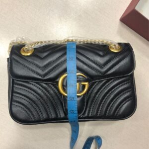 Luxury Gucci Matelassé Crossbody Bag (10 × 7 Inches) – Stylish Black Chevron Shoulder Purse | Elegant Designer Handbag for Women (With Box)