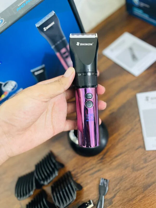 Professional Hair Tool with Digital Display | 4 Adjustable Steps + Bonus Setting | High-Quality Finish - Image 3