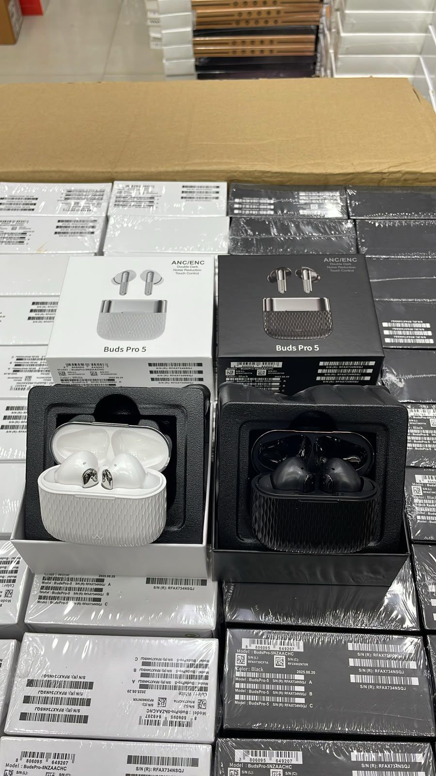 Buds Pro 5 Wireless Bluetooth Earbuds ANC ENC Touch Control Earphones Random Color - Image 4
