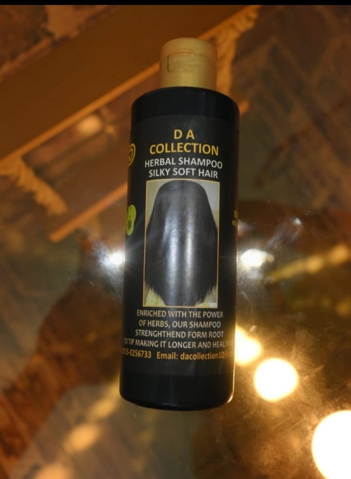 DA Collection Herbal Anti Dandruff Hair Shampoo Natural Ingredients Gentle Cleansing Moisturizing Formula For Anti Dandruff Hair - 250ml - Image 3