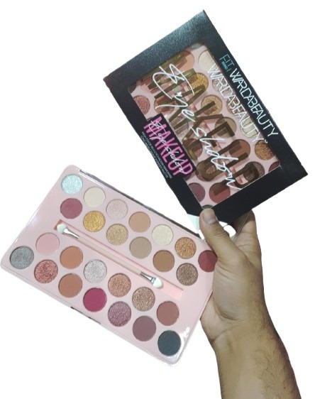 Warda Beauty 26 colors Matte Long Lasting Pigmented Eyeshadow palette - Image 2