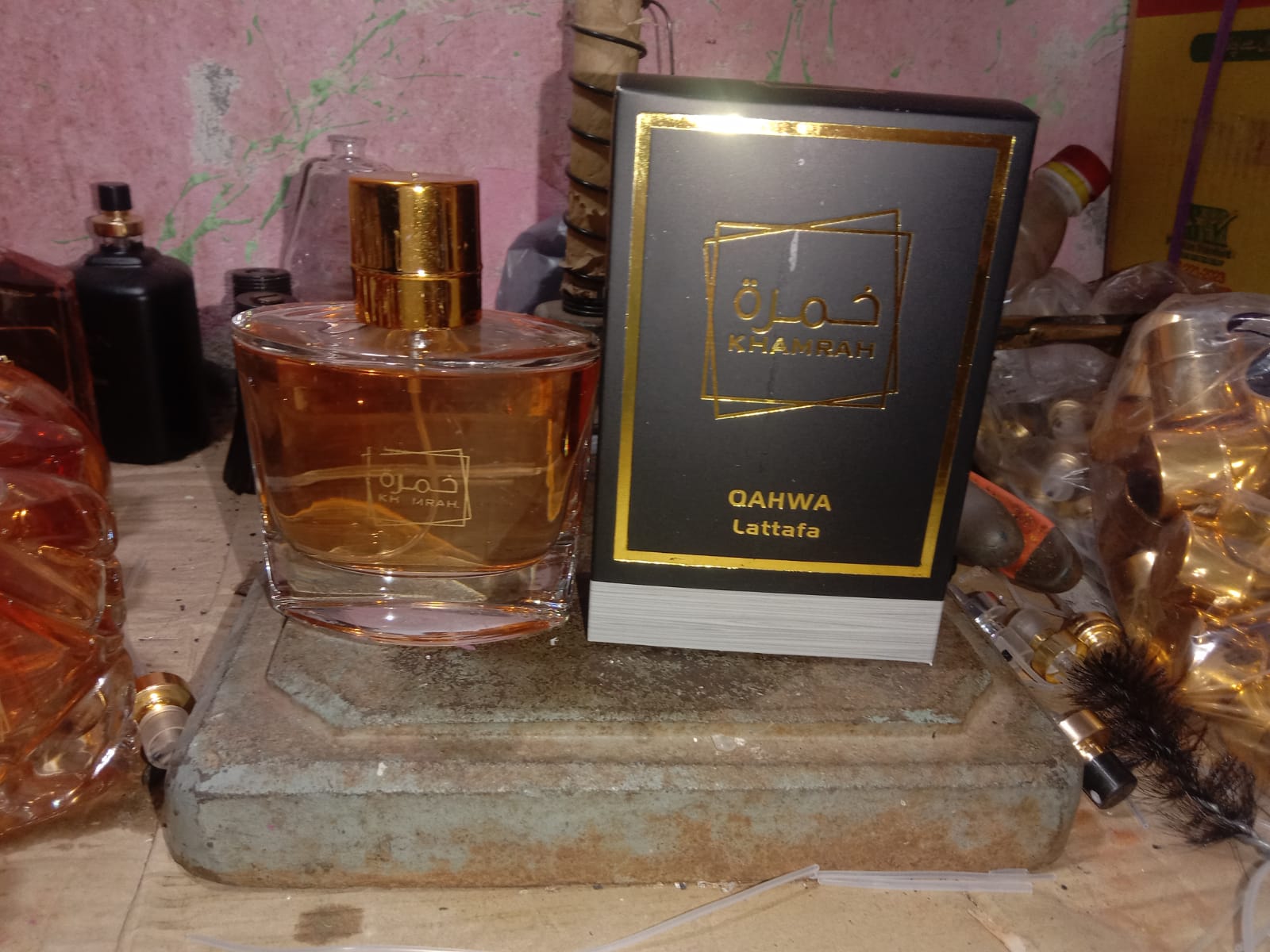 Khamrah Qahwa By Lattafa Perfumes Unisex Eau De Parfum 100ml Premium Long Lasting Fragrance | Black - Image 3