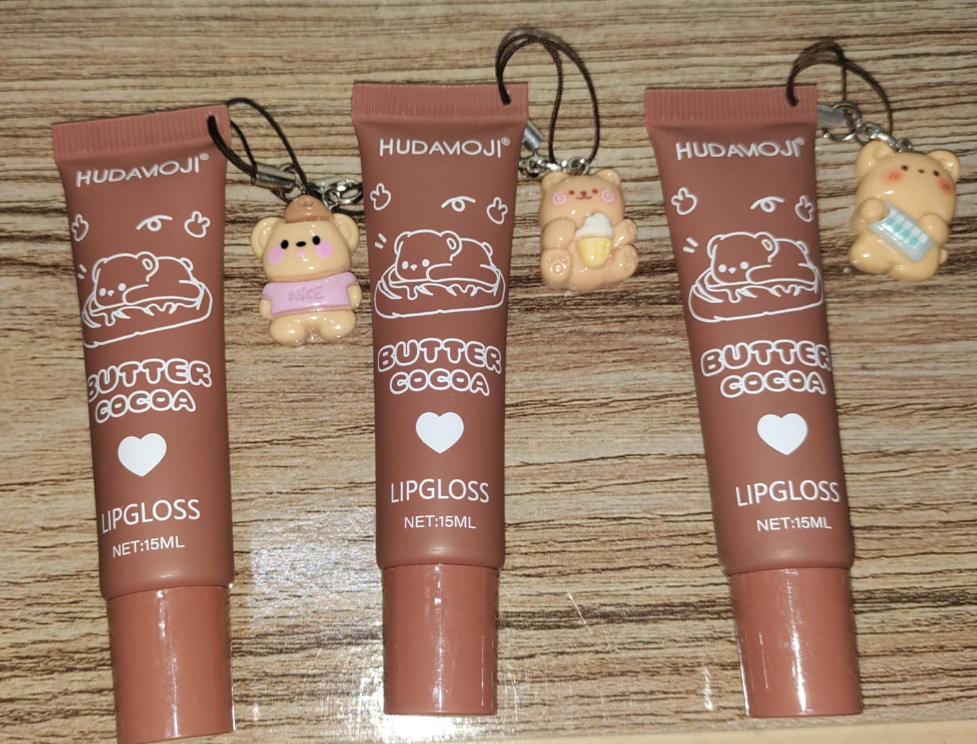 Hudamoji Multi-Shade Butter Cocoa Matte Lip Gloss – Lightweight & Rich Color Collection (Pack Of 2) - Image 4