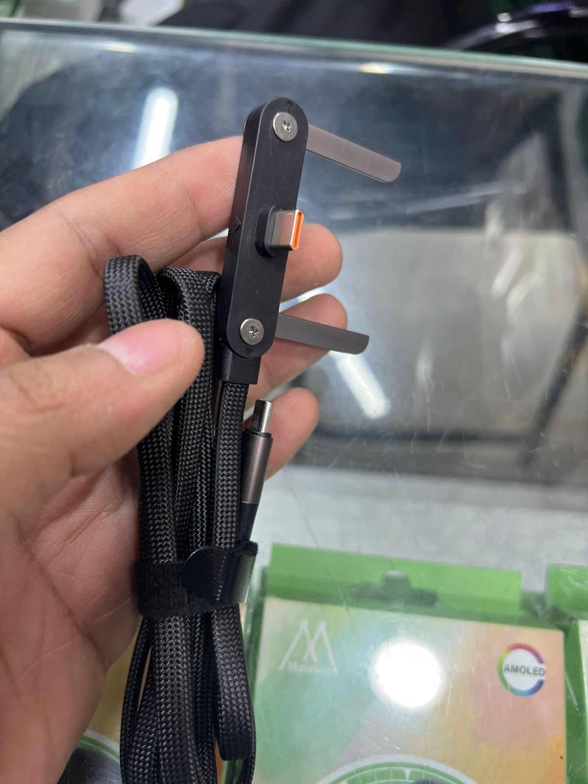 240W Type-C to Type-C Fast Charging Cable with Adjustable Stand – 1.5M PD 3.1 90° Elbow Gaming Cable - Image 4