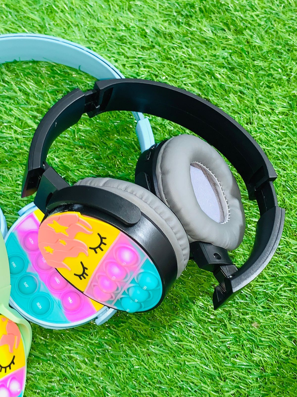 Cute Pop It Wireless Bluetooth Headphones | Foldable Headset With Memory Card Support, Wired & Wireless Modes, Soft Earpads For Kids - With Box (Random Color) - Image 4