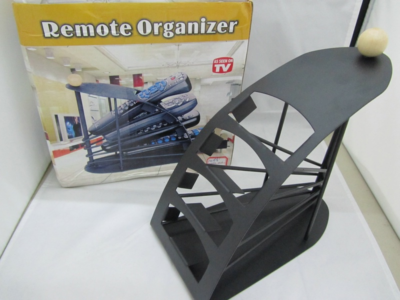 Remote Holder Stand Durable Wooden Sticky Tile Design For Organized Storage - Image 3