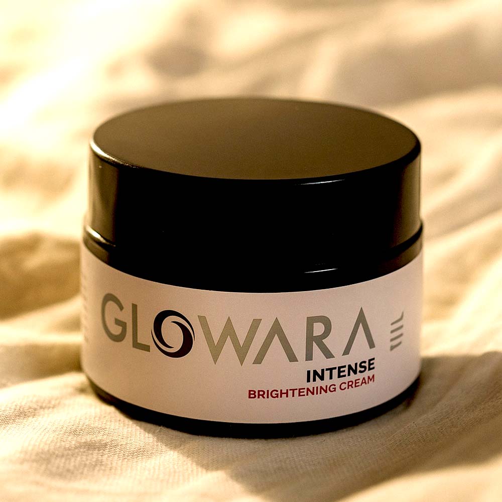 Glowara Intense Brightening Cream – With Alpha Arbutin, Kojic Acid, Niacinamide & Vitamin C for Radiant, Even-Toned & Hydrated Skin - Image 2