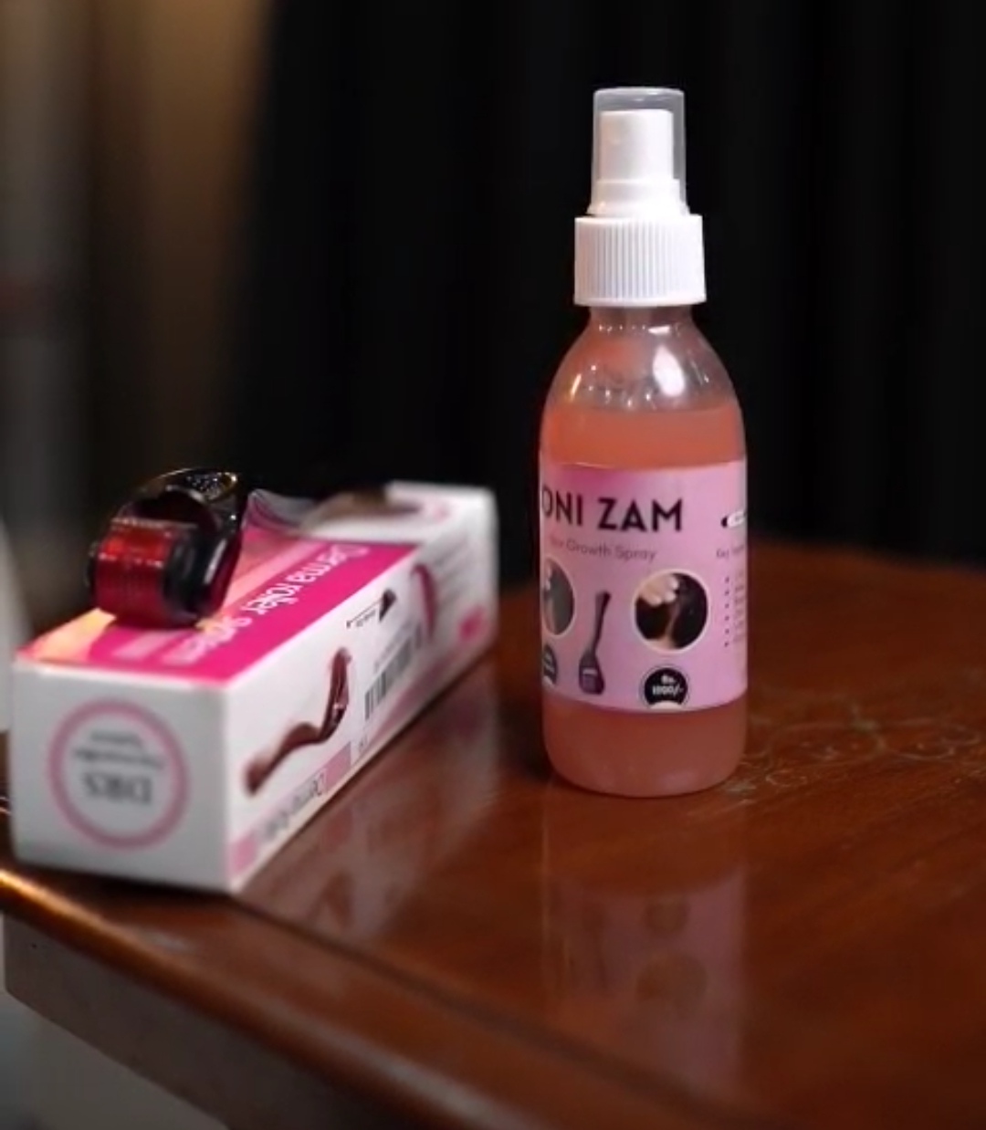 ONIZAM Hair Growth Kit(1 × 100ML OniZam Hair Growth Spray
• 1 × 0.5mm Titanium Derma Roller)