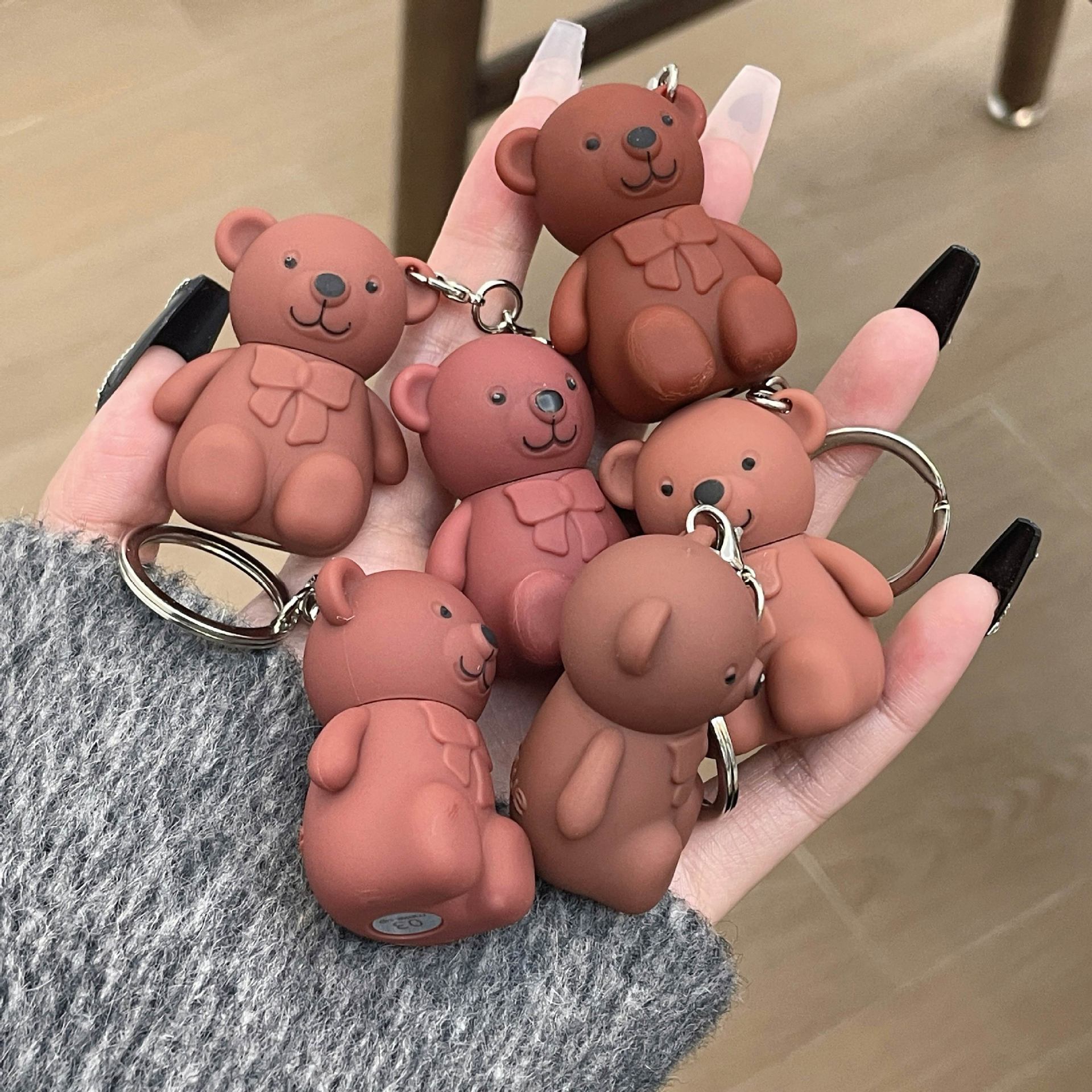 6-Piece Cute Bear Keychain Liquid Lipstick Set – Mist Matte Velvet Finish, Moisturizing Lip Stain, Waterproof & Long-Lasting Lip Gloss (6 Colors) - Image 2