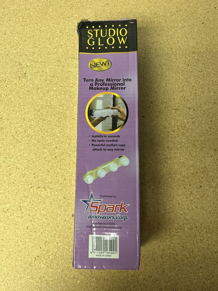Studio Glow (4 Bulb Vanity Light) - Image 4